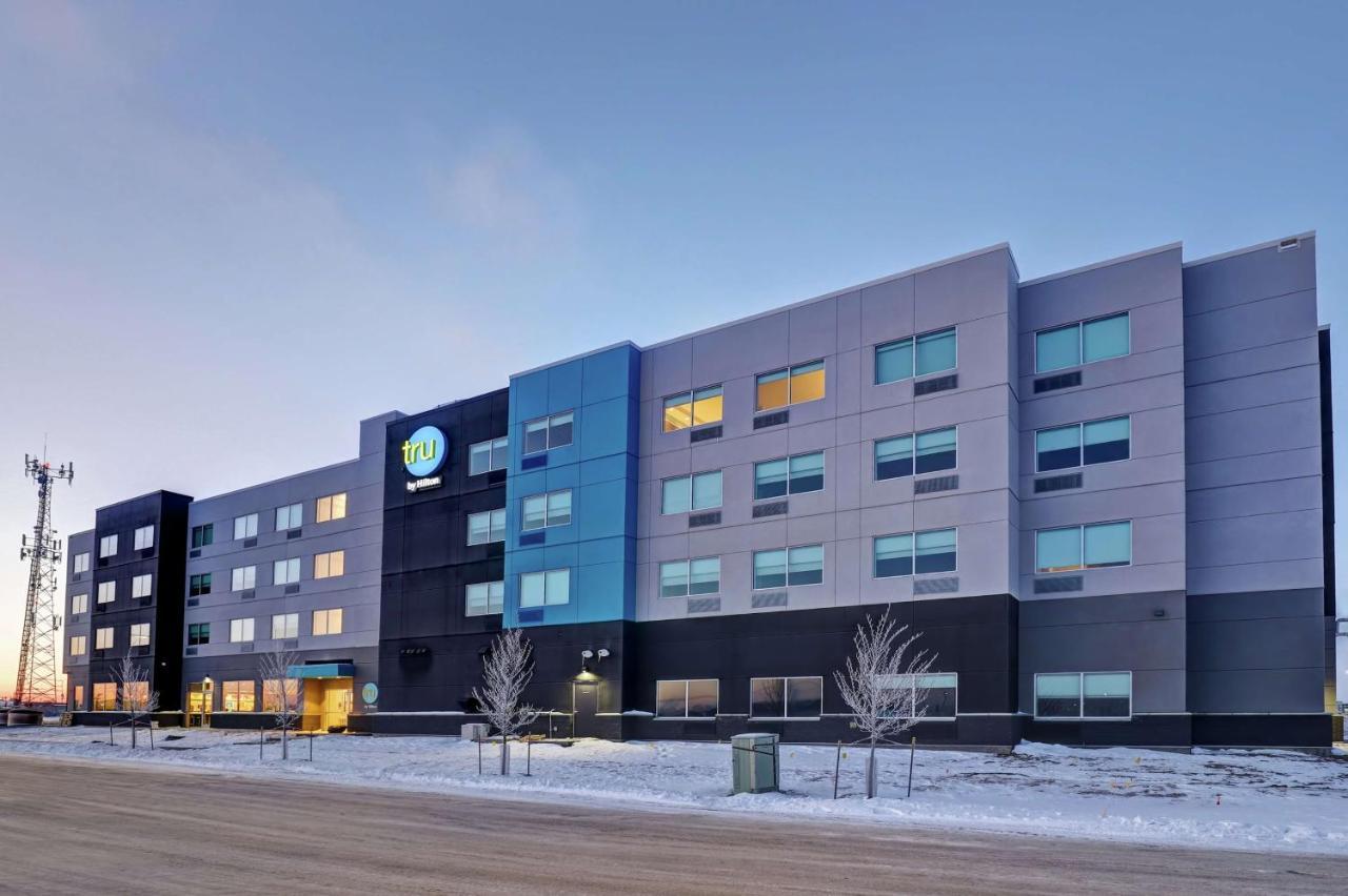 Tru By Hilton Edmonton Windermere Exterior photo